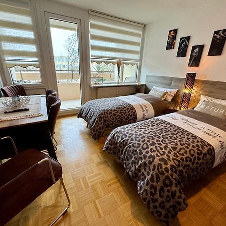 Sunset View Apartment With Logia Ettlingen Exteriör bild